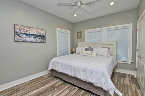 Hang 10 East Point Cottages Unit H By Youngs Suncoast