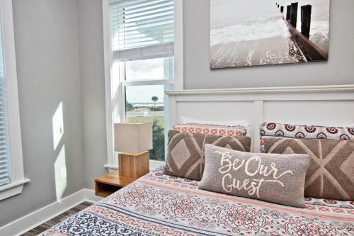 Hang 10 East Point Cottages Unit H By Youngs Suncoast