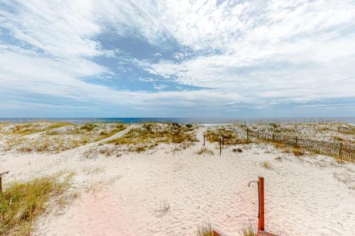 Coastal Calm & Gulf Dreams