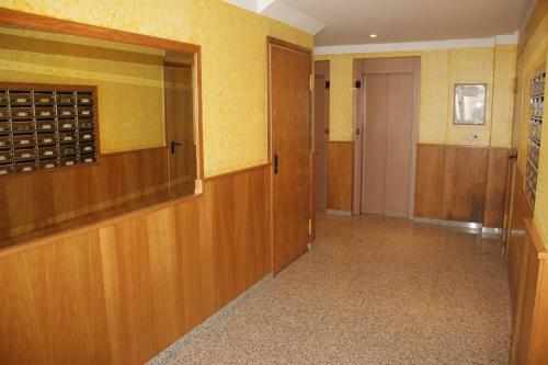 Apartamento Piso C�ntrico En Mi�o.