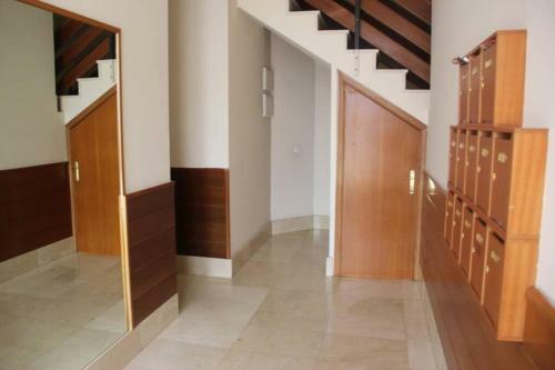 Apartamento En Mi�o Con Vistas A La R�a.