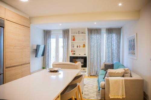Apartamento Piso C�ntrico En Mi�o