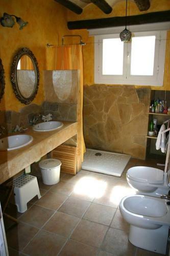 Casa De Pueblo En Miravet