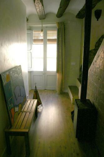 Casa De Pueblo En Miravet