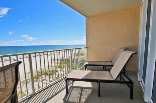 San Carlos 401 By Youngs Suncoast