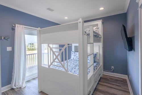 Coral Sunset Cottage