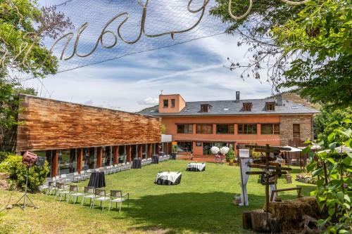 No-mad Green Hotel