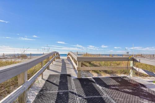 Lighthouse 1403