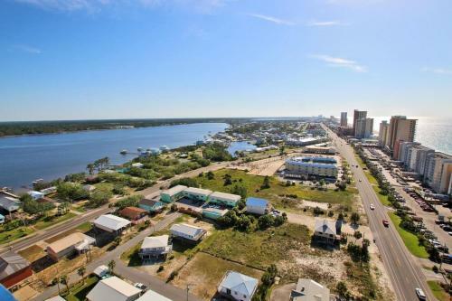Crystal Tower 1608 By Youngs Suncoast