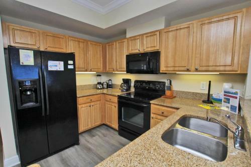 Crystal Tower 1608 By Youngs Suncoast