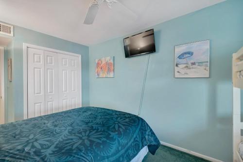 Island Winds West Unit 580