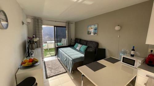 East Rock Apartments