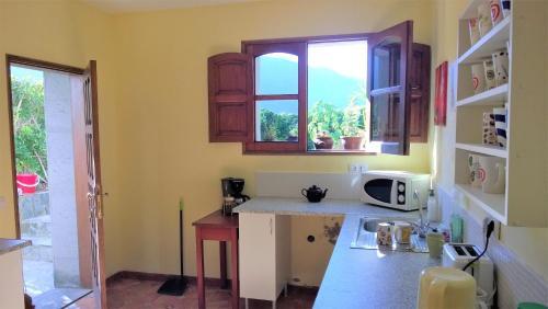 Captivating 2-bed Apartment In Mogan Gran Canaria