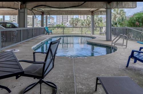 Apartamento Sandy Shores West 104 Condo