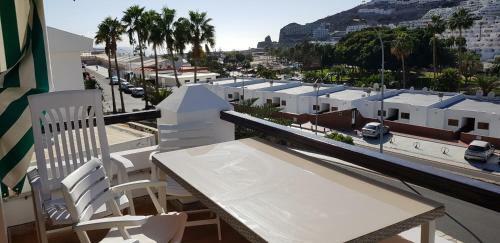 Villa Lovely 2 Bedroom House With Private Garden