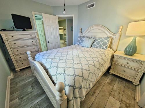 Westwind 301 By Youngs Suncoast