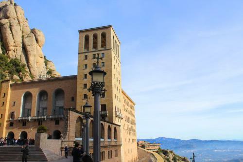 Barcel� Esteve Apartaments