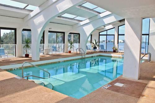 Compass Point 205 By Youngs Suncoast