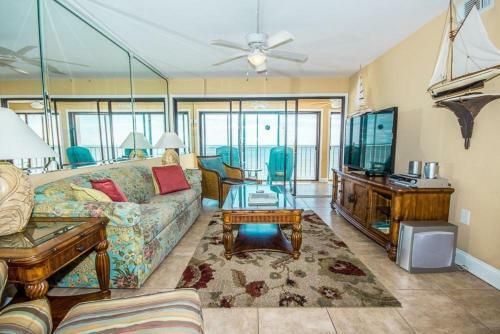 Edgewater By Youngs Suncoast