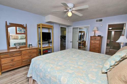 Edgewater By Youngs Suncoast
