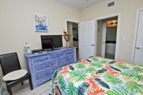 Crystal Tower 1102 By Youngs Suncoast