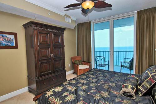 San Carlos 1001 By Youngs Suncoast