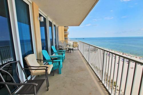 San Carlos 1001 By Youngs Suncoast