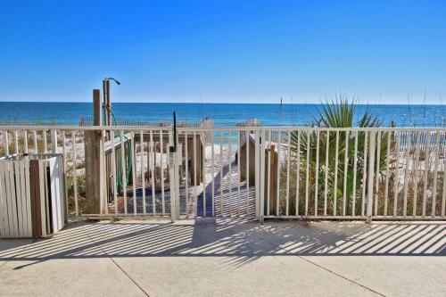 Legacy 102 By Youngs Suncoast