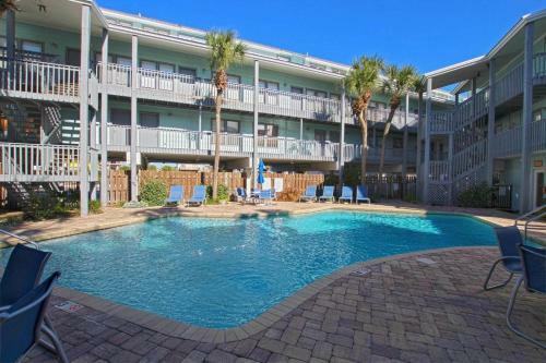 Ocean Reef 304 By Youngs Suncoast