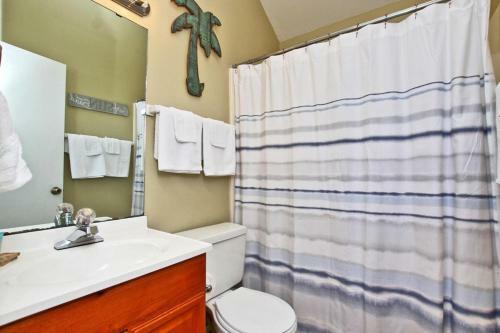 Ocean Reef 304 By Youngs Suncoast