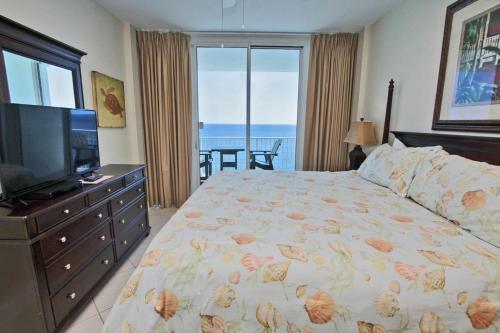 Lighthouse By Youngs Suncoast