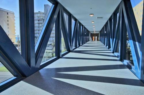 Crystal Tower 806 By Youngs Suncoast