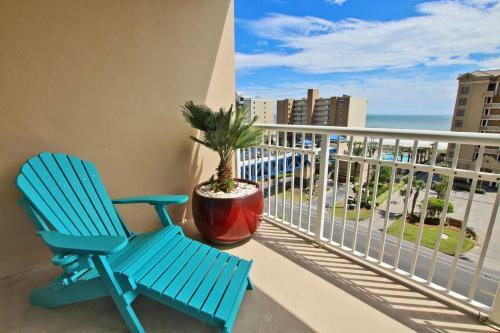 Crystal Tower 609 By Youngs Suncoast