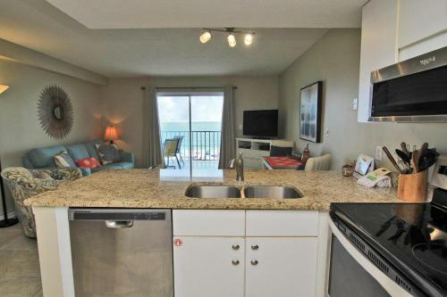 Seacrest By Youngs Suncoast