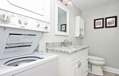Laguna Bella B1 By Youngs Suncoast