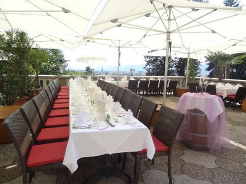 Hostal Hotel Restaurant Schweizerhaus