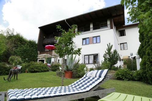Hostal Das Alte Haus Feuchtl