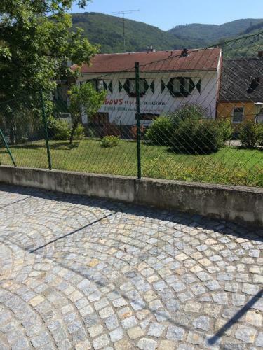 Hostal Das Alte Haus Feuchtl