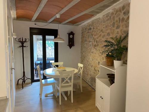 Hauzify I Apartaments Montblanc