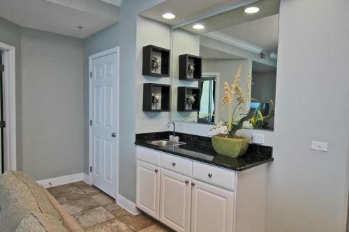 San Carlos Penthouse 4 By Youngs Suncoast