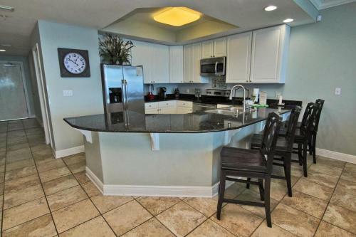 San Carlos Penthouse 4 By Youngs Suncoast