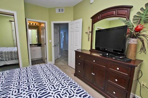 San Carlos Penthouse 4 By Youngs Suncoast