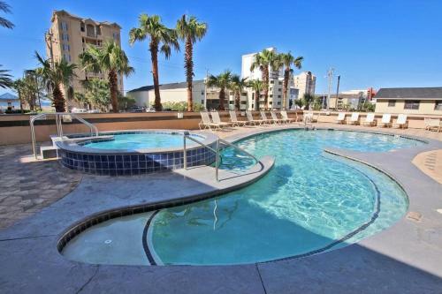 Crystal Tower 1702 By Youngs Suncoast