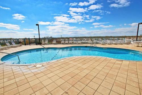 Surfside Shores By Youngs Suncoast
