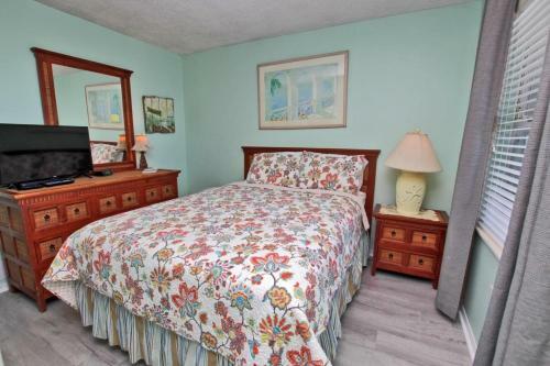Surfside Shores By Youngs Suncoast