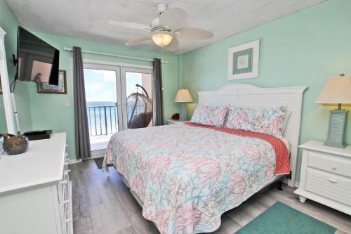 Surfside Shores By Youngs Suncoast
