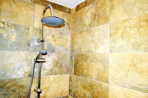 Remarkable 2-bed House In Montejaque With Jacuzzi