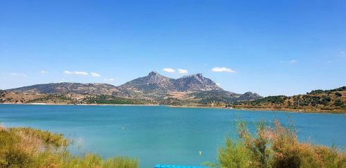 Remarkable 2-bed House In Montejaque With Jacuzzi