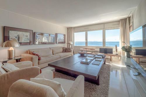 Villa Van Gogh - Barneda Premium Villas