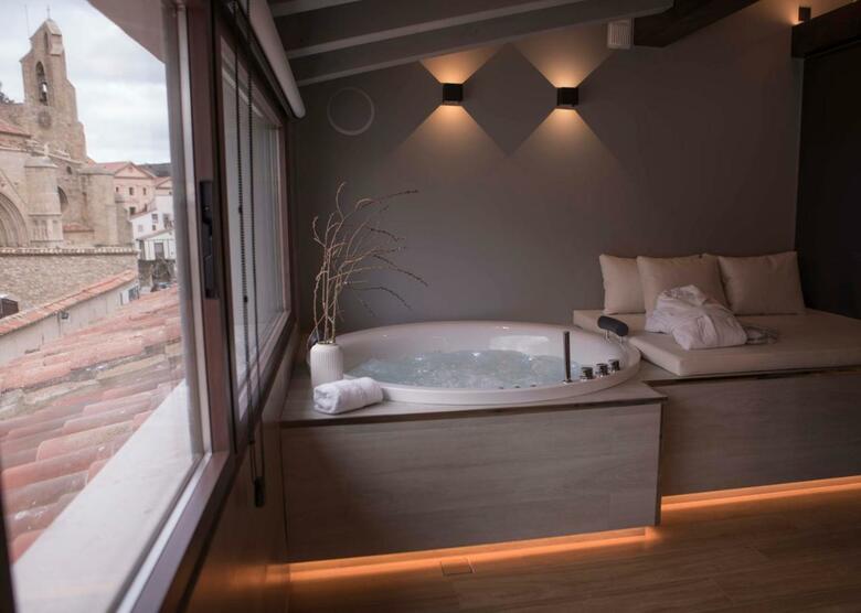 Vallivana Suites